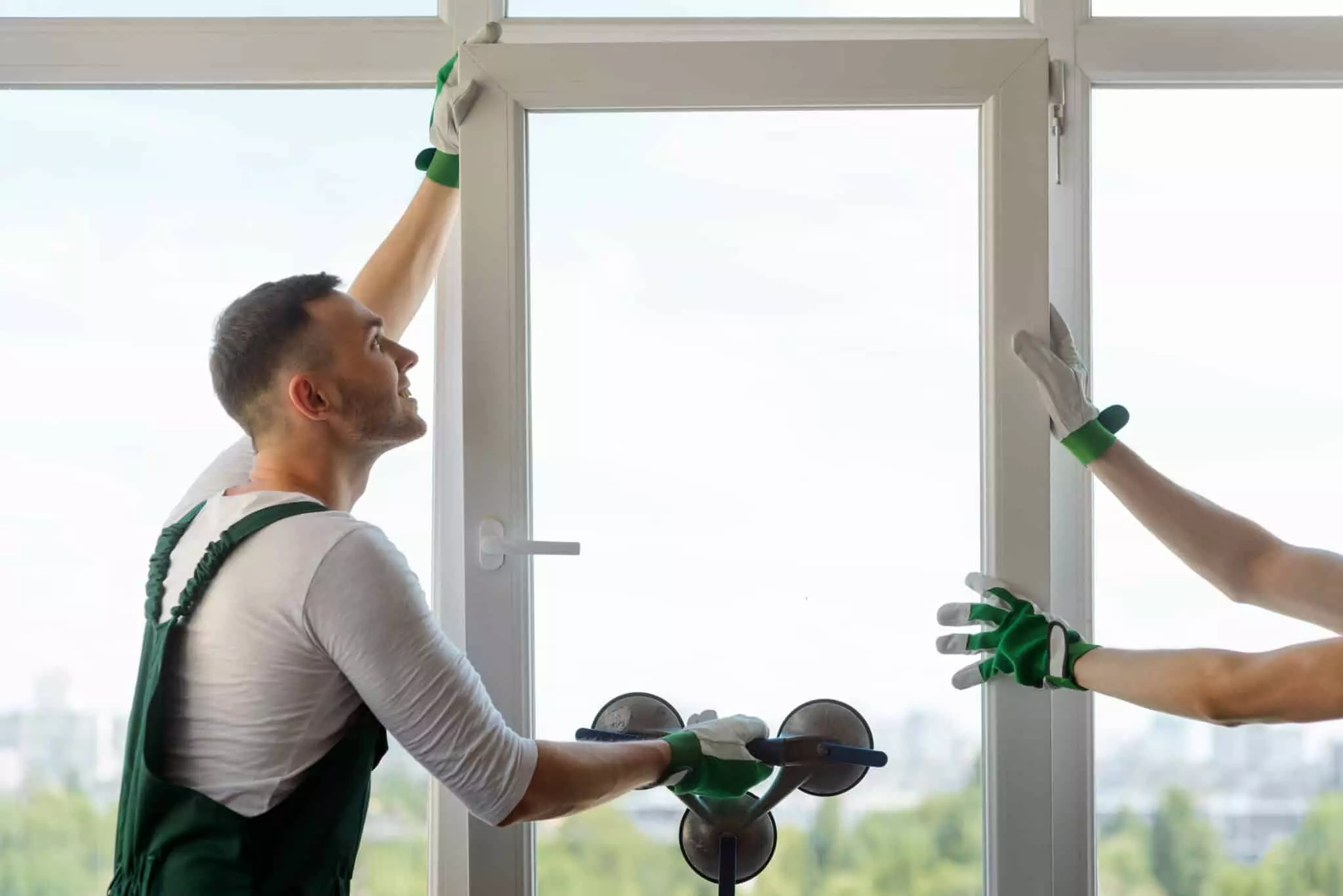 Günstige Fenster richtig pflegen: So halten sie länger