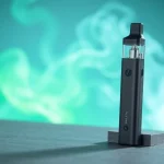 Showcase the sleek GEEK THC disposable vape device resting on a minimalist background with vapor clouds.